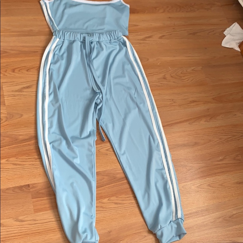 Two piece outfit blue and white stripped!